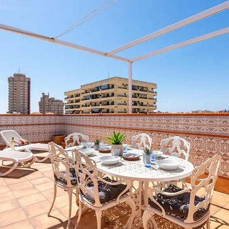 Apartment Penthouse, Near Beach, Fuengirola, Free Parking