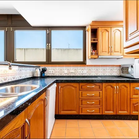 Penthouse, Near Beach, Fuengirola, Free Parking *