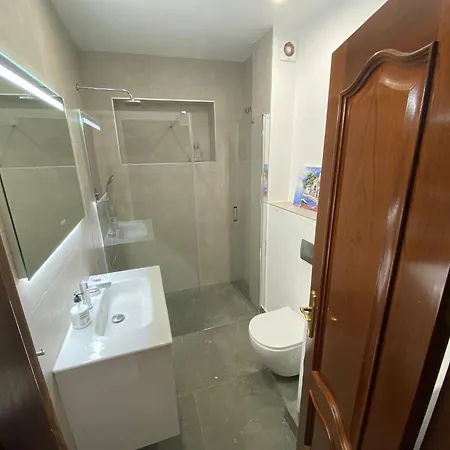 Huoneisto Penthouse, Near Beach, Down Town Fuengirola, Free Parking