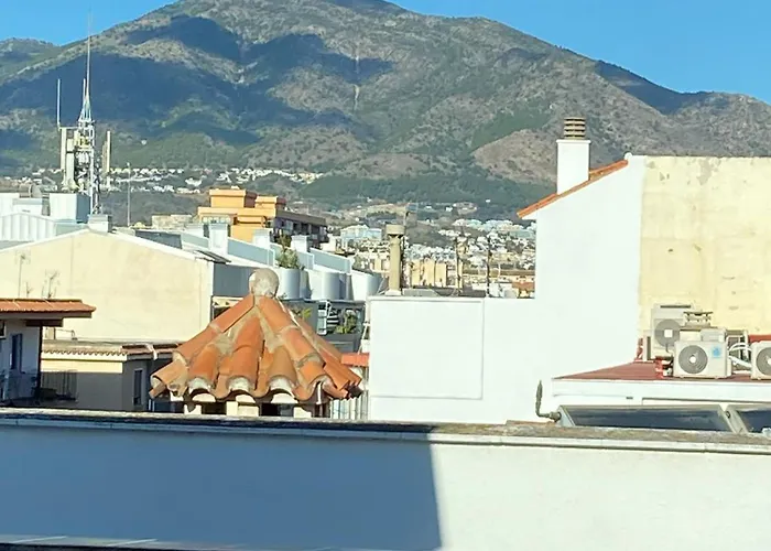 Appartement Penthouse, Near Beach, Down Town Fuengirola, Free Parking *