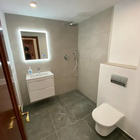 Penthouse, Near Beach, Fuengirola, Free Parking * فوينخيرولا